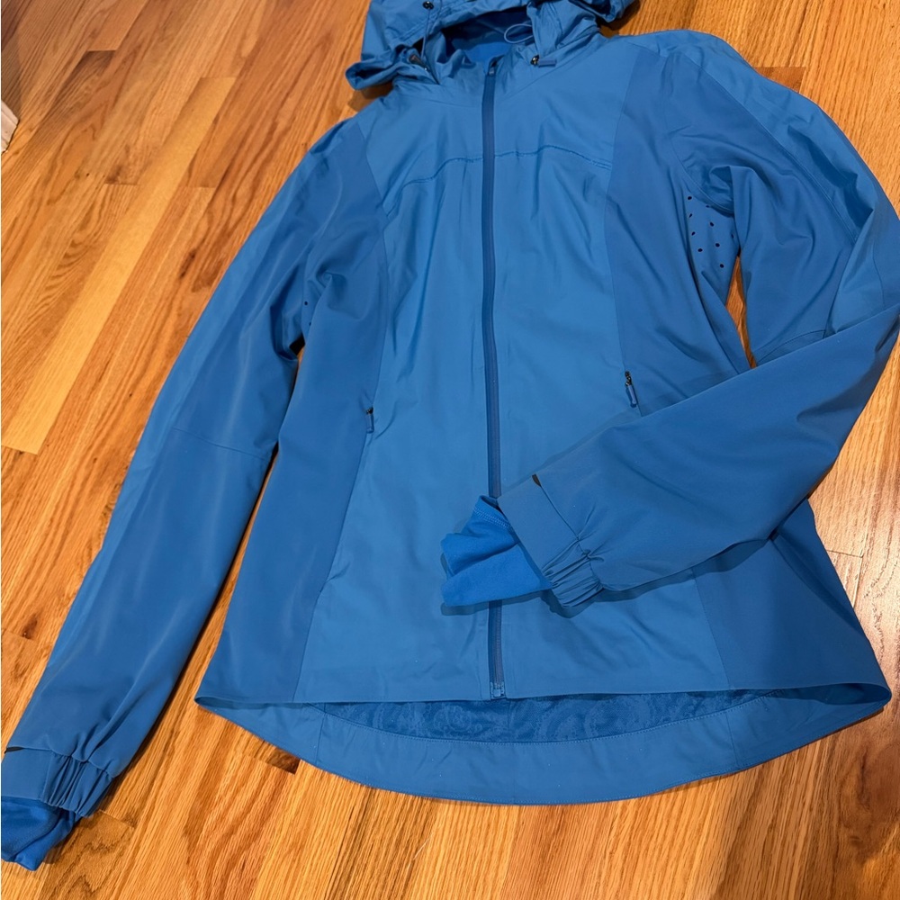 Lululemon Athletica Blue Jacket with Weather-Resistant Hood